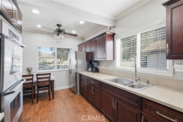 Detail Gallery Image 17 of 44 For 2101 S Hickory, Santa Ana,  CA 92707 - 3 Beds | 2 Baths