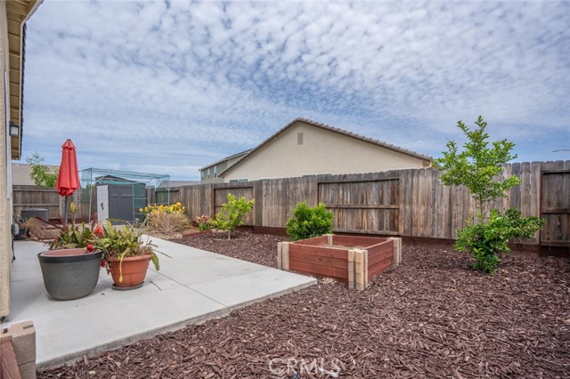 Detail Gallery Image 17 of 20 For 2453 Creekview Dr, Merced,  CA 95340 - 3 Beds | 2 Baths