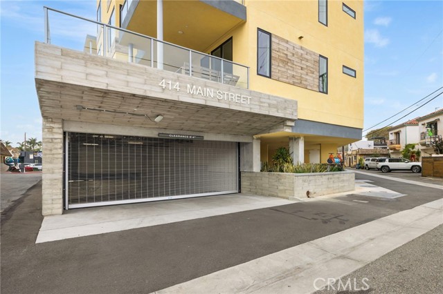 Detail Gallery Image 64 of 71 For 414 Main St #300,  Huntington Beach,  CA 92648 - 2 Beds | 2/1 Baths