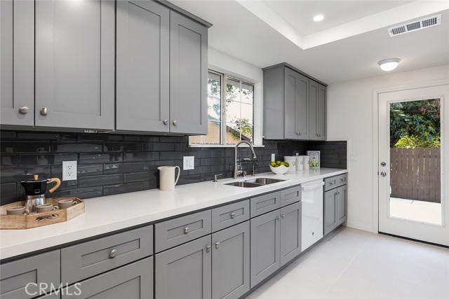 Detail Gallery Image 31 of 41 For 309 S Alta Vista Ave, Monrovia,  CA 91016 - 5 Beds | 3 Baths