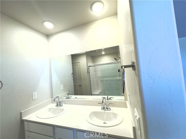 4186 Clary Court, Merced CA: https://media.crmls.org/medias/398000ea-d0e4-4ad6-adfb-260ae7f9ae6d.jpg