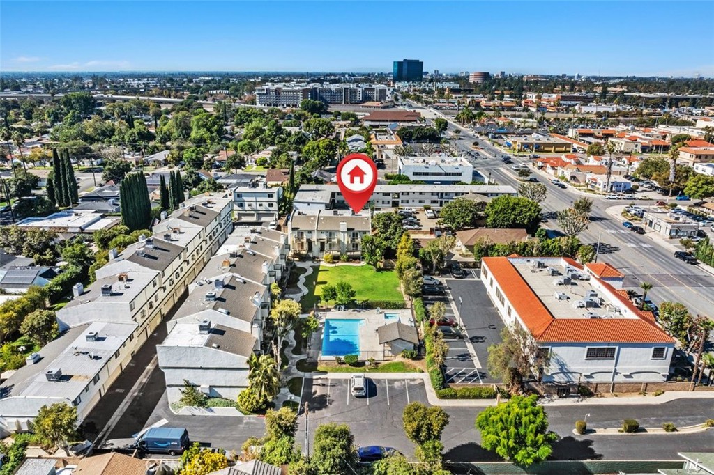 MLS #OC25250901 image #31