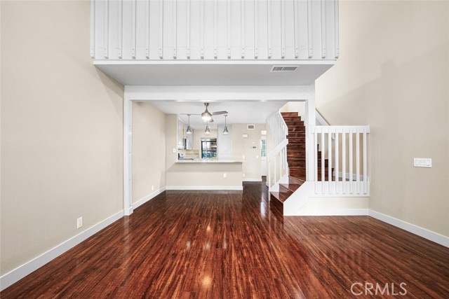 Image 14 of 38 For 700 Lake  111