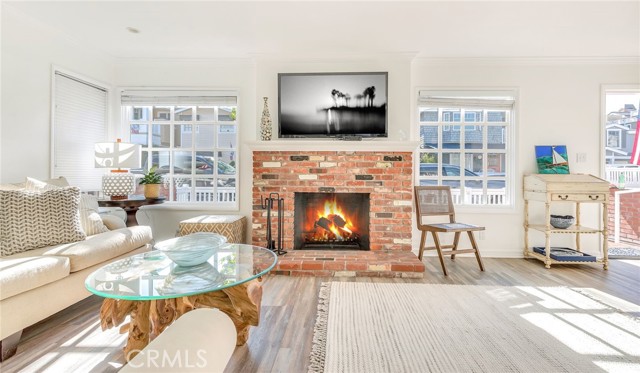 117 Amethyst Avenue, Newport Beach, CA, 92662 117 Amethyst Avenue, Newport Beach, CA, 92662