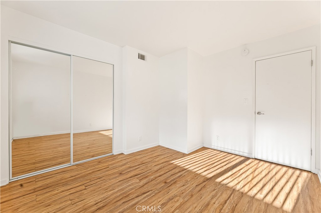 MLS #SR25261765 image #5