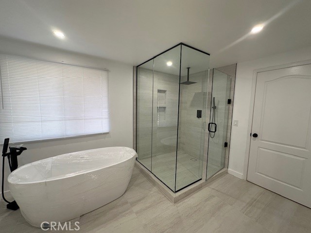 Detail Gallery Image 19 of 36 For 19951 Crystal Hills Ln, Northridge,  CA 91326 - 4 Beds | 3 Baths