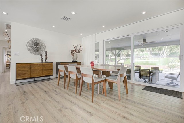 Detail Gallery Image 27 of 75 For 10555 Art St, Shadow Hills,  CA 91040 - 2 Beds | 3 Baths