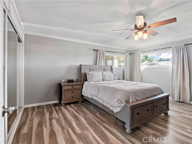 896 Moffatt Circle, Simi Valley CA: https://media.crmls.org/medias/398415ed-3e3b-400b-8e3f-4e60f3fd3e17.jpg