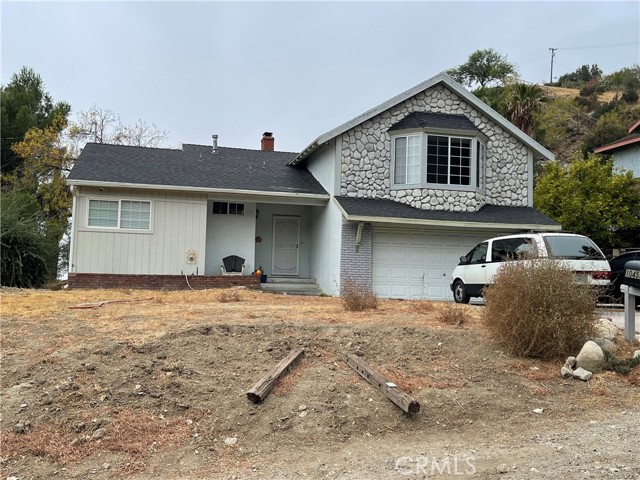 Detail Gallery Image 2 of 2 For 10459 Haines Canyon Ave, Tujunga,  CA 91042 - 4 Beds | 2 Baths