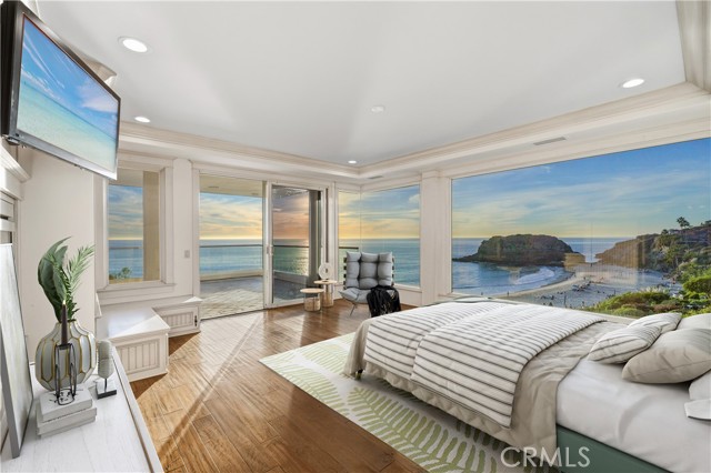 Detail Gallery Image 26 of 73 For 21 Bay, Laguna Beach,  CA 92651 - 6 Beds | 6/1 Baths