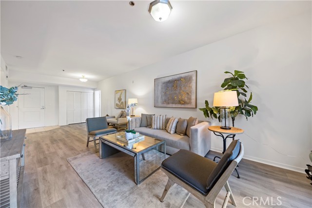 Detail Gallery Image 1 of 1 For 580 W Main St #111,  Alhambra,  CA 91801 - 2 Beds | 1 Baths