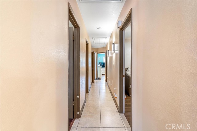 Detail Gallery Image 21 of 39 For 330 E Gladstone St, San Dimas,  CA 91773 - 4 Beds | 3 Baths