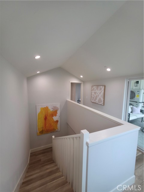 Image 22 of 41 For 1821 Westholmes Ave Avenue 1821