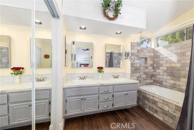 Detail Gallery Image 21 of 27 For 17629 Morning Sun Ct, Riverside,  CA 92503 - 3 Beds | 3 Baths