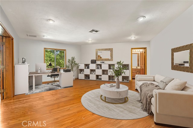 Image 21 of 75 For 1146 Sandhurst Lane
