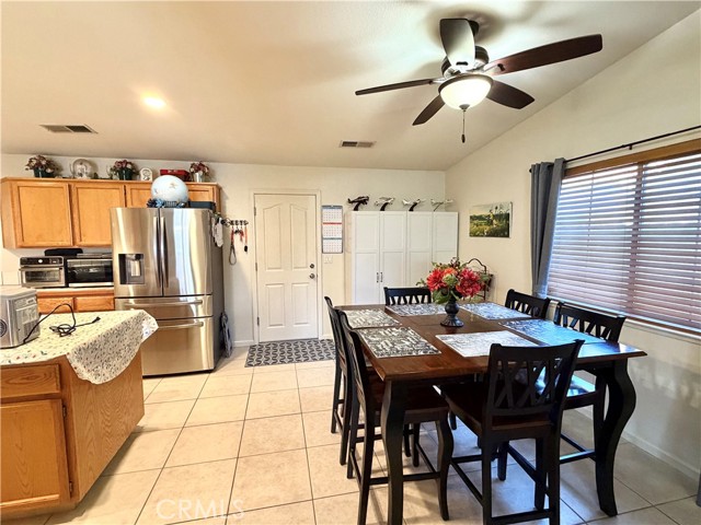 Detail Gallery Image 24 of 51 For 2943 Bea, Merced,  CA 95348 - 3 Beds | 2 Baths