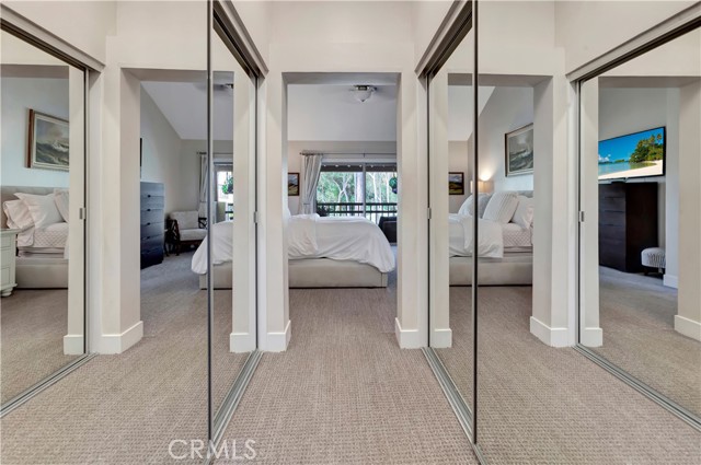 Detail Gallery Image 25 of 37 For 515 Bay Hill Dr, Newport Beach,  CA 92660 - 2 Beds | 2/1 Baths