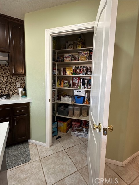 8843 San Diego Drive, Yucca Valley CA: https://media.crmls.org/medias/398778e2-b39b-49aa-b21d-9aca30a7c9a5.jpg