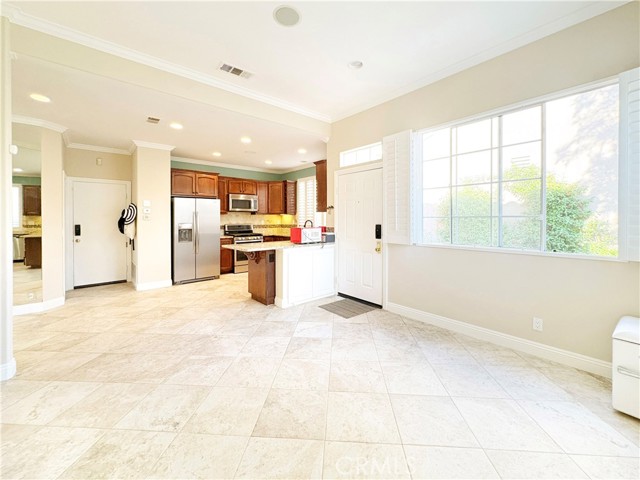4 Las Flores, Aliso Viejo CA: https://media.crmls.org/medias/39886ca7-3c6b-4d5f-91c0-479a62aed5f6.jpg