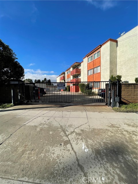 Image 3 for 4591 Orange Ave #307, Long Beach, CA 90807