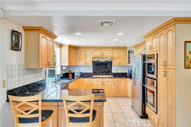 11830 Killimore Avenue, Porter Ranch CA: https://media.crmls.org/medias/3989d53e-feb5-4d1f-813d-40a5fb77e220.jpg