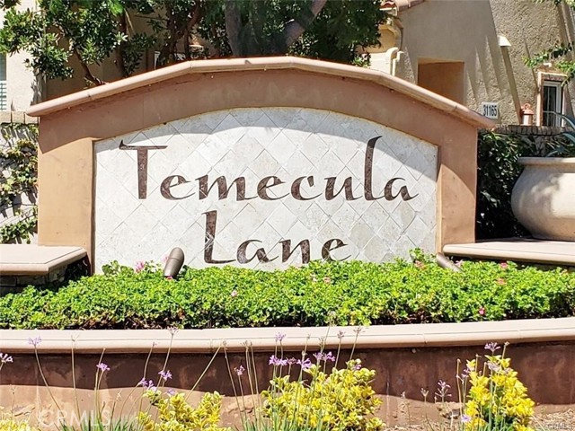 Detail Gallery Image 3 of 6 For 31253 Mangrove Dr, Temecula,  CA 92592 - 4 Beds | 3 Baths