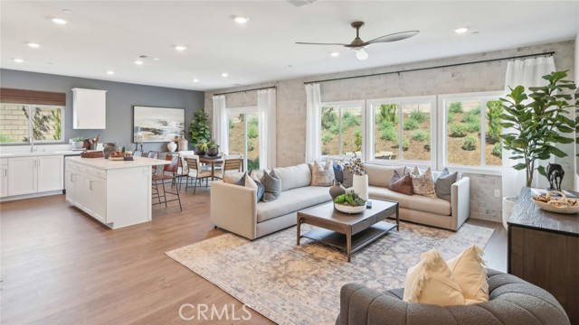 Detail Gallery Image 4 of 27 For 23571 Evening Primrose Ct, Wildomar,  CA 92595 - 5 Beds | 4 Baths