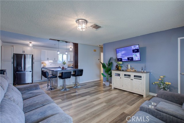 Image 7 of 34 For 7139 Center  