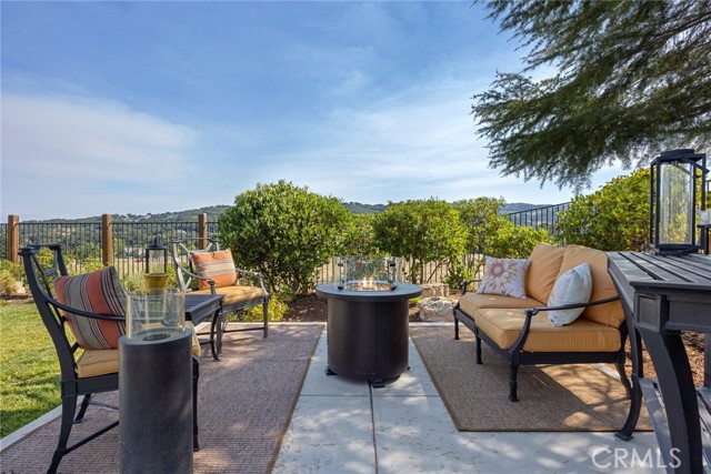 1549 Via Rojas, Templeton CA: https://media.crmls.org/medias/398c726f-8e77-43f2-b5c1-b66925cca345.jpg