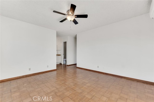 Detail Gallery Image 28 of 45 For 1654 Edgewater Ln, Camarillo,  CA 93010 - 3 Beds | 2/1 Baths