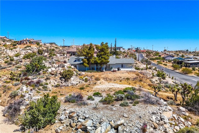 Detail Gallery Image 52 of 64 For 5816 Buena Suerte Rd, Yucca Valley,  CA 92284 - 3 Beds | 2 Baths
