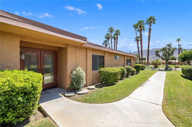 Detail Gallery Image 2 of 37 For 66 Sunrise Dr, Rancho Mirage,  CA 92270 - 2 Beds | 2 Baths