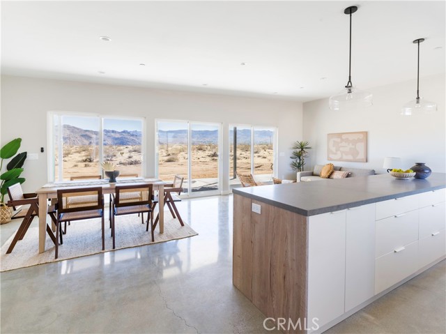 Detail Gallery Image 12 of 64 For 62455 Crestview Dr, Joshua Tree,  CA 92252 - 2 Beds | 2 Baths