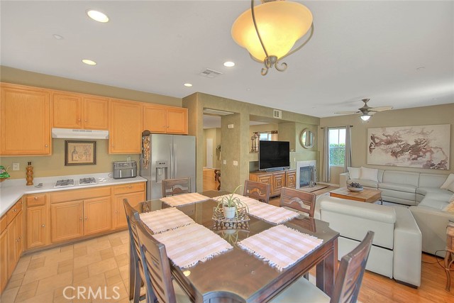 Detail Gallery Image 21 of 58 For 16278 Pablo Creek Ln, Fontana,  CA 92336 - 3 Beds | 2/1 Baths