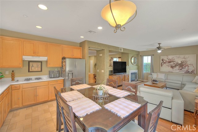 Detail Gallery Image 21 of 58 For 16278 Pablo Creek Ln, Fontana,  CA 92336 - 3 Beds | 2/1 Baths