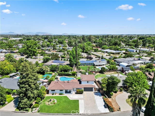 Detail Gallery Image 58 of 64 For 925 S Purdue Ave, Fresno,  CA 93727 - 5 Beds | 4 Baths