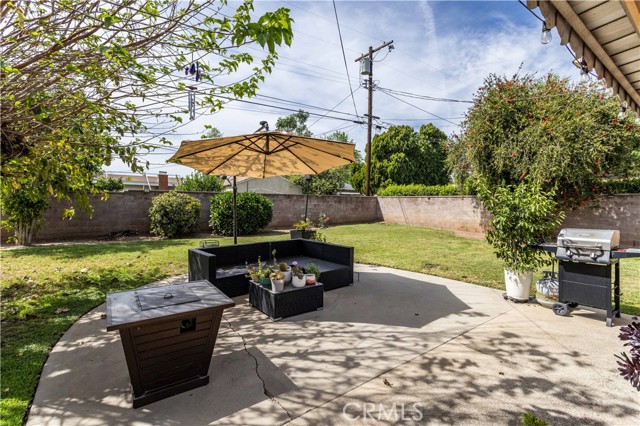 10145 Noble, Mission Hills (San Fernando) CA: https://media.crmls.org/medias/398fc768-c174-4cd6-93d1-7f6d2bf472b8.jpg