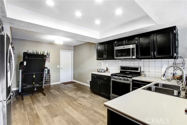 Image 10 of 32 For 5840 Fairlane Drive