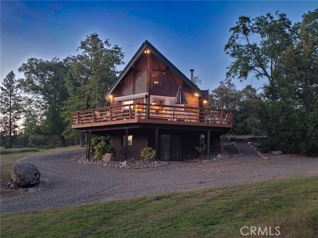 5027 Fox Creek Road, Mariposa CA: https://media.crmls.org/medias/39914daa-4621-4259-a7ea-0111042538c7.jpg
