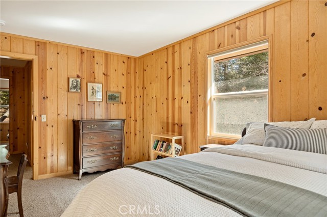 Detail Gallery Image 18 of 34 For 954 Crest Estates, Lake Arrowhead,  CA 92352 - 3 Beds | 2 Baths