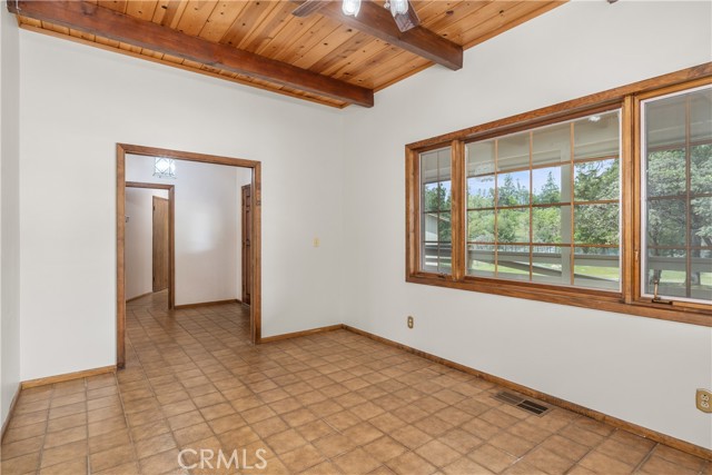 Detail Gallery Image 10 of 63 For 4904 Sierra Pines Dr, Mariposa,  CA 95338 - 3 Beds | 3/1 Baths