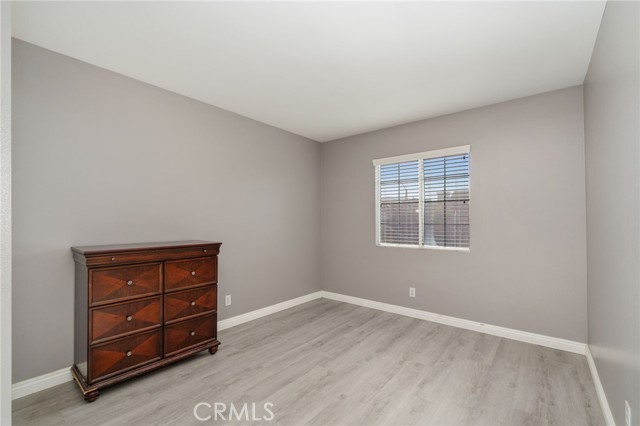 Detail Gallery Image 21 of 26 For 865 Honey Grove Way, Corona,  CA 92878 - 3 Beds | 2/1 Baths