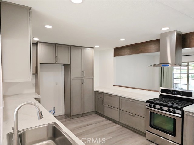 672 N 17TH, Banning CA: https://media.crmls.org/medias/3994d23a-fec5-4846-8663-35ad758c0720.jpg