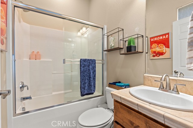 Detail Gallery Image 20 of 39 For 5212 Honey Rock Ct, Oroville,  CA 95966 - 5 Beds | 3 Baths