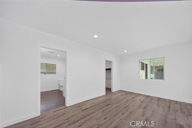 Detail Gallery Image 25 of 45 For 10346 Siesta Dr, Sunland,  CA 91040 - 2 Beds | 3 Baths