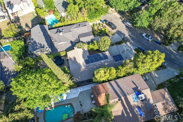 20955 De Mina Street, Woodland Hills CA: https://media.crmls.org/medias/399671f3-a319-48dc-aa33-f9ce77975137.jpg