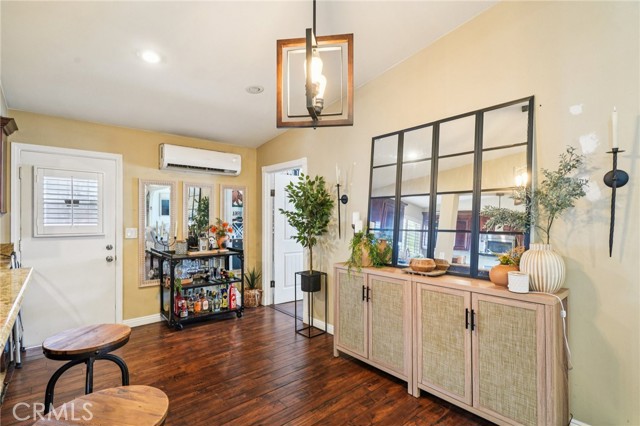 9642 Aero Drive, Pico Rivera CA: https://media.crmls.org/medias/3996baf4-813d-445e-bb03-32b028c456ae.jpg