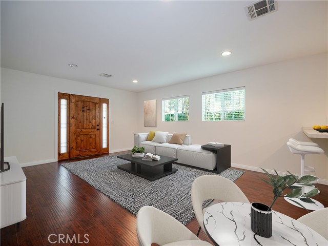 Detail Gallery Image 7 of 19 For 7656 Fountain Ave, West Hollywood,  CA 90046 - 2 Beds | 2 Baths