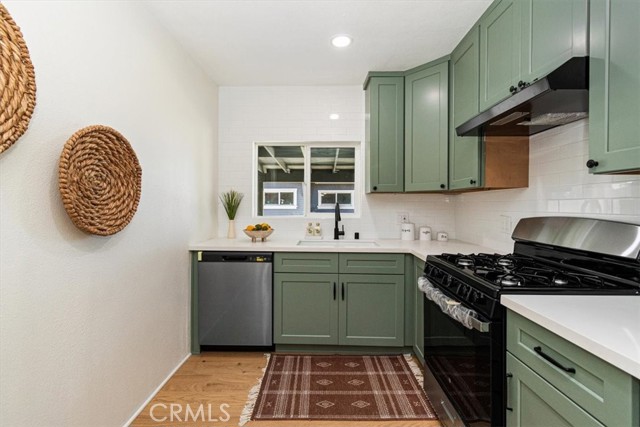 Detail Gallery Image 8 of 31 For 4474 Highland, Riverside,  CA 92506 - 3 Beds | 2 Baths