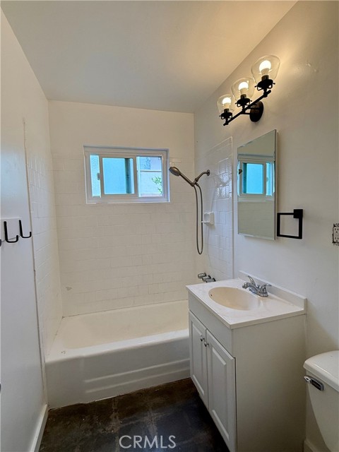 Detail Gallery Image 12 of 24 For 212 E 8th St #B,  Upland,  CA 91786 - 1 Beds | 1 Baths